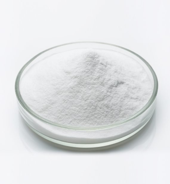 White sodium sulfite powder in a glass dish